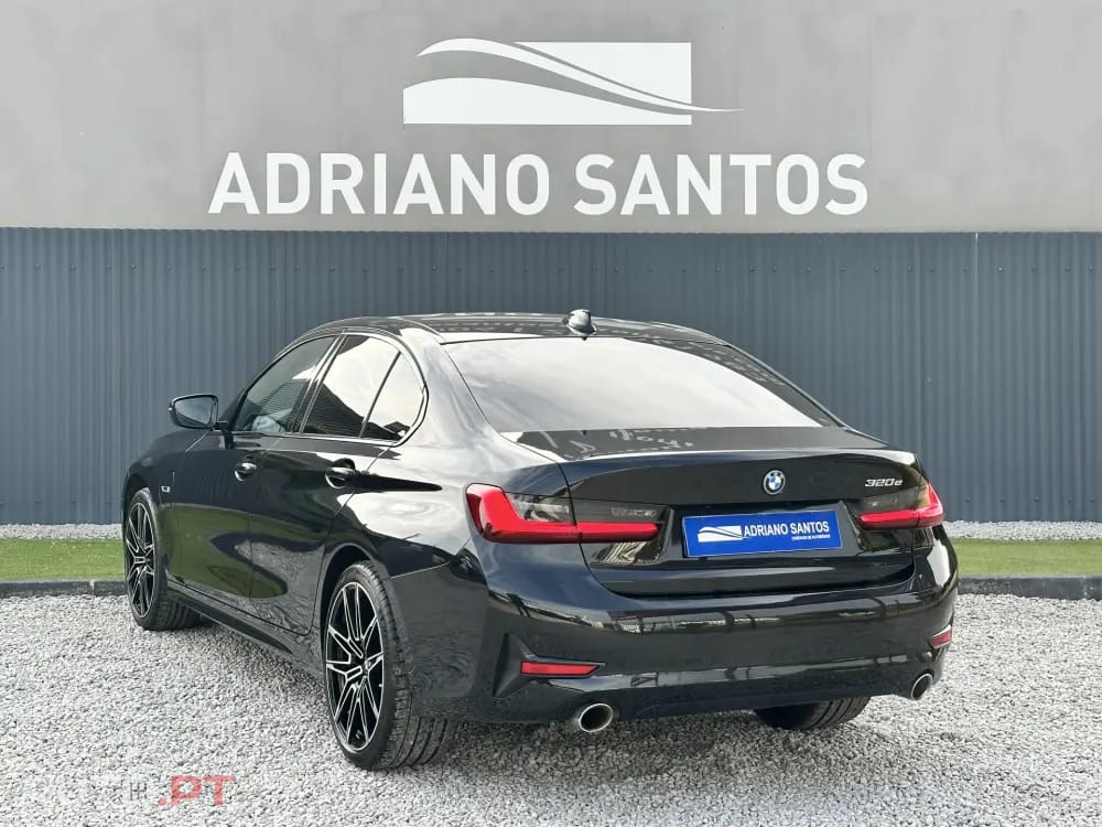 BMW 320 e Line Sport Auto