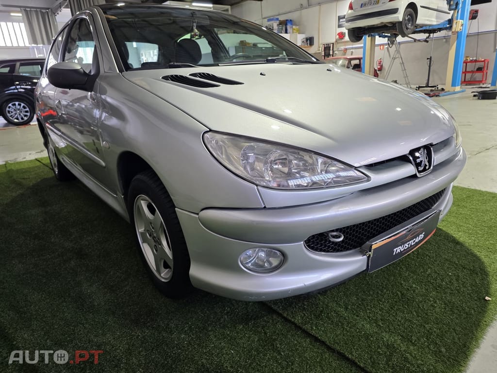 Peugeot 206 1.4 HDi Black & Silver