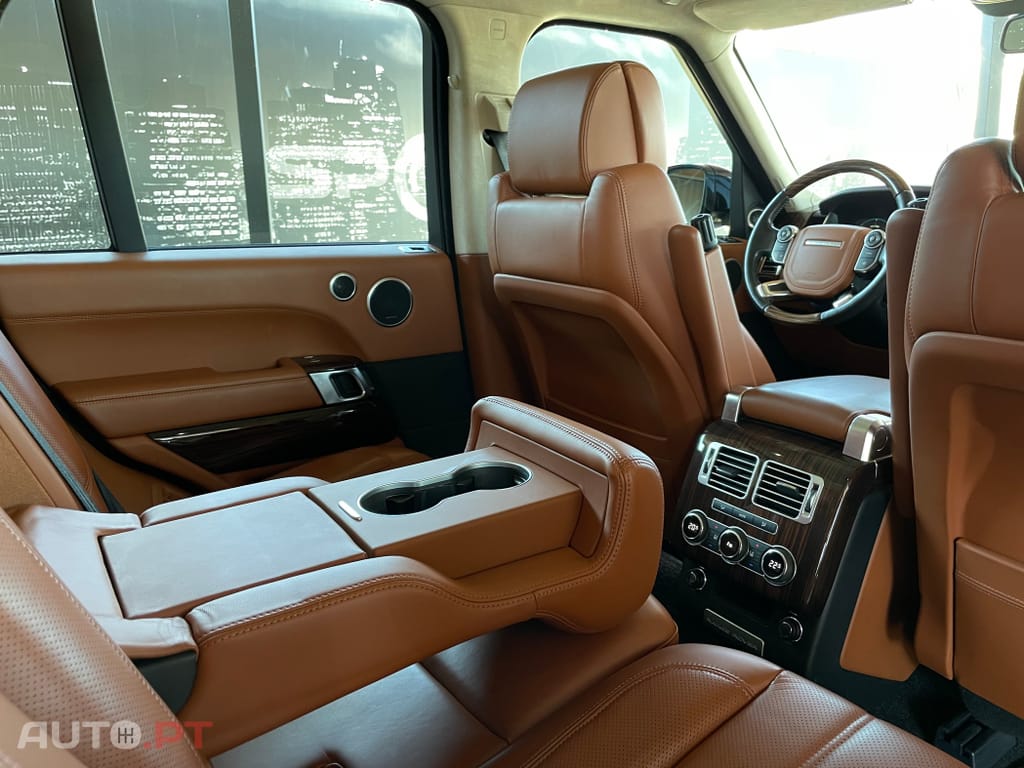 Land Rover Range Rover 3.0 TDV6 Autobiography