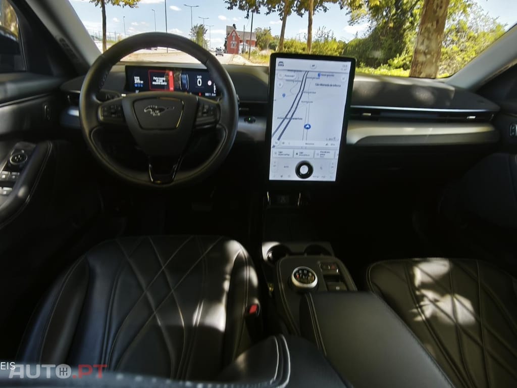 Ford Mustang MACH-E 99KWH PREMIUM