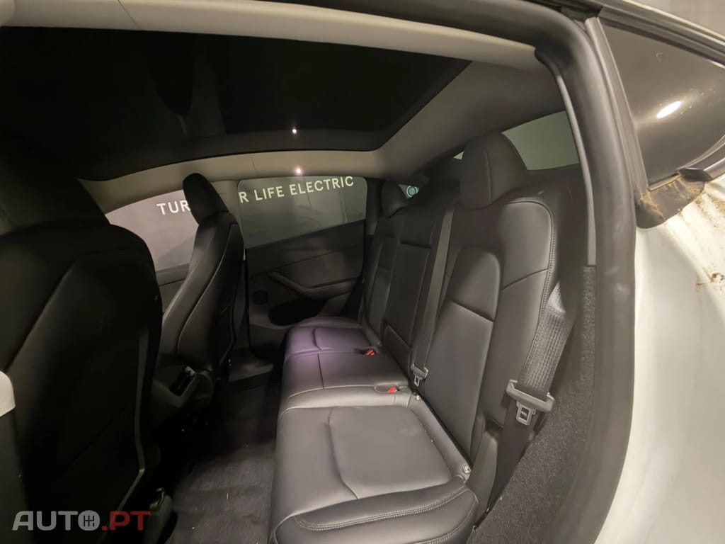 Tesla Model Y Performance Tração Integral