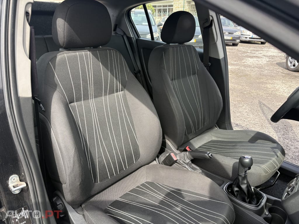 Opel Corsa 1.2 Enjoy