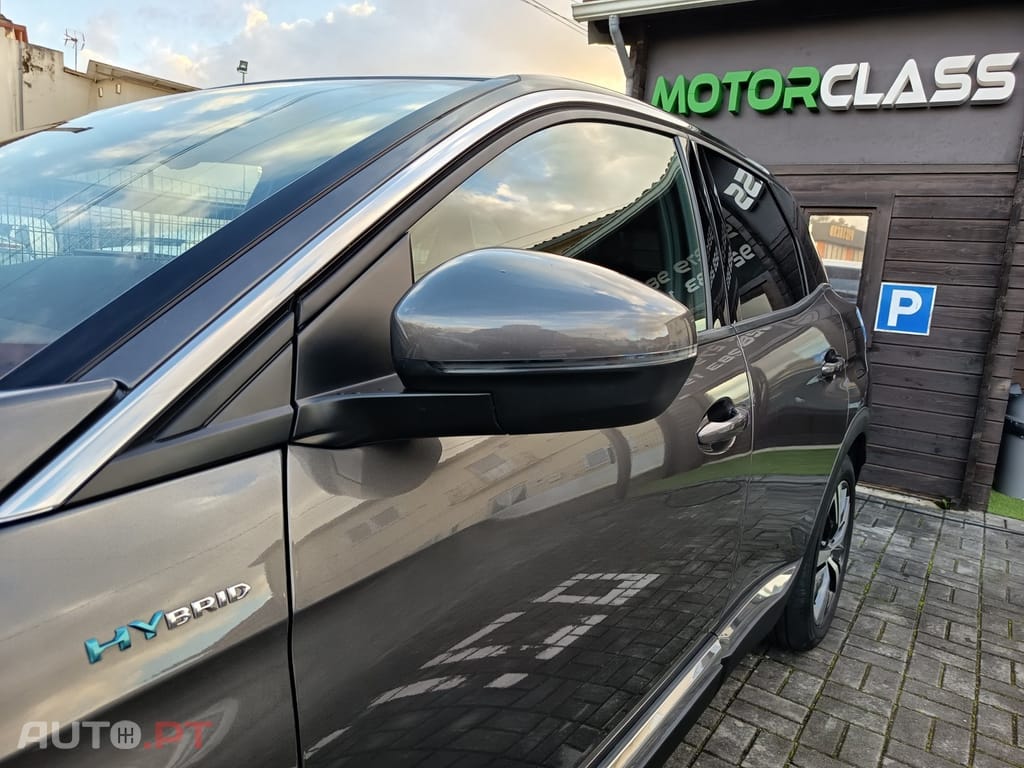 Peugeot 3008 1.6 Hybrid Allure Pack e-EAT8