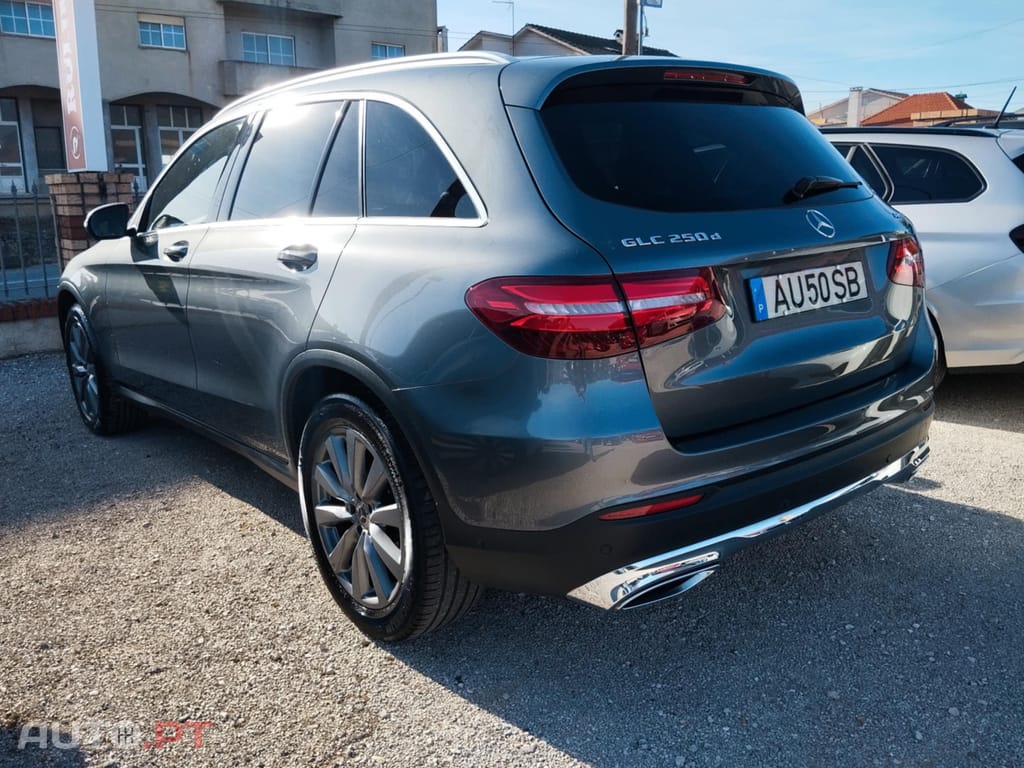 Mercedes-Benz CLC 250 250d 4MATIC