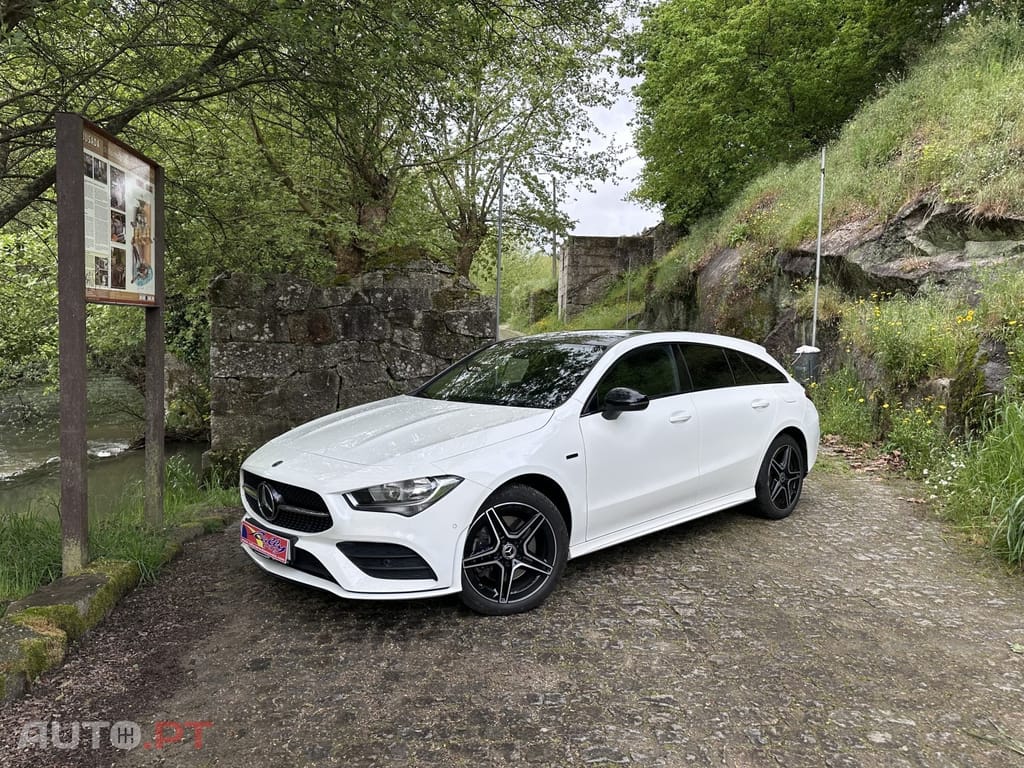 Mercedes-Benz CLA 250 e Shooting Brake AMG Line