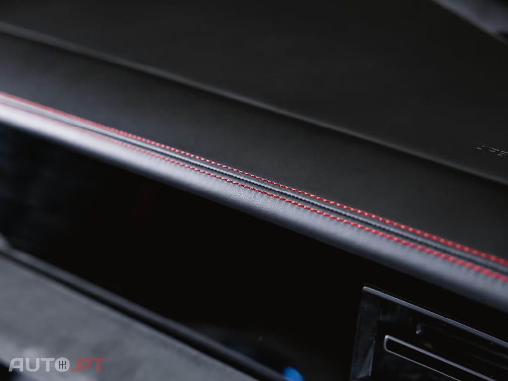 Porsche Taycan GTS I.V.A DEDUTIVEL 