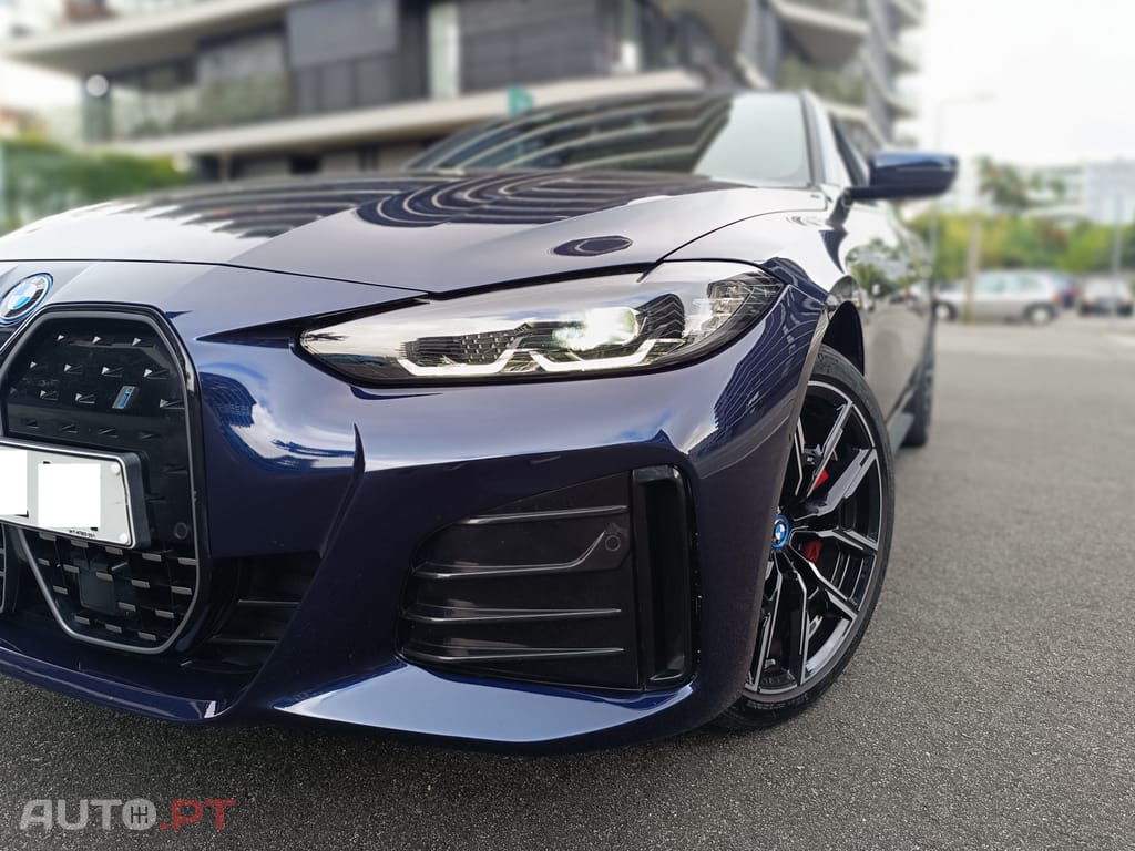 BMW i4 eDrive35 Pack Desportivo M Pro