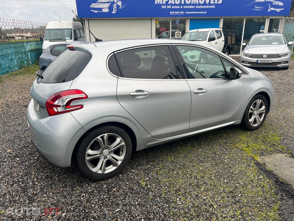 Peugeot 208 1.4 HDi Allure