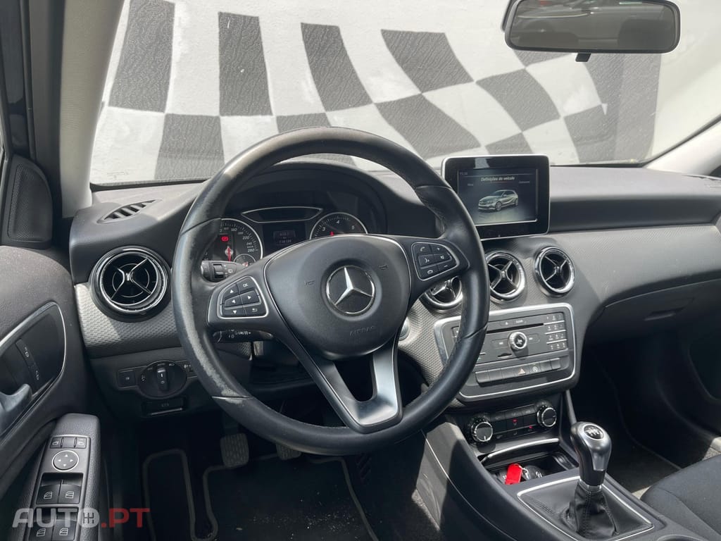Mercedes-Benz A 180 d Fleet Pack Urban