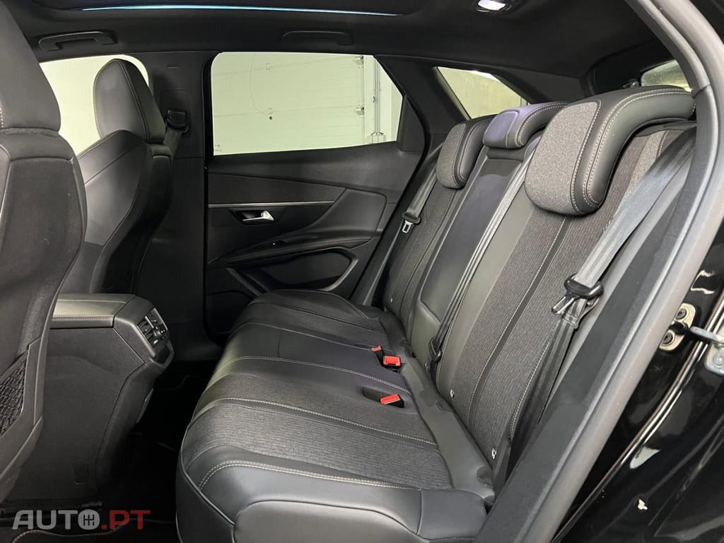 Peugeot 3008 HYBRID 225cv e-EAT8 GT Line