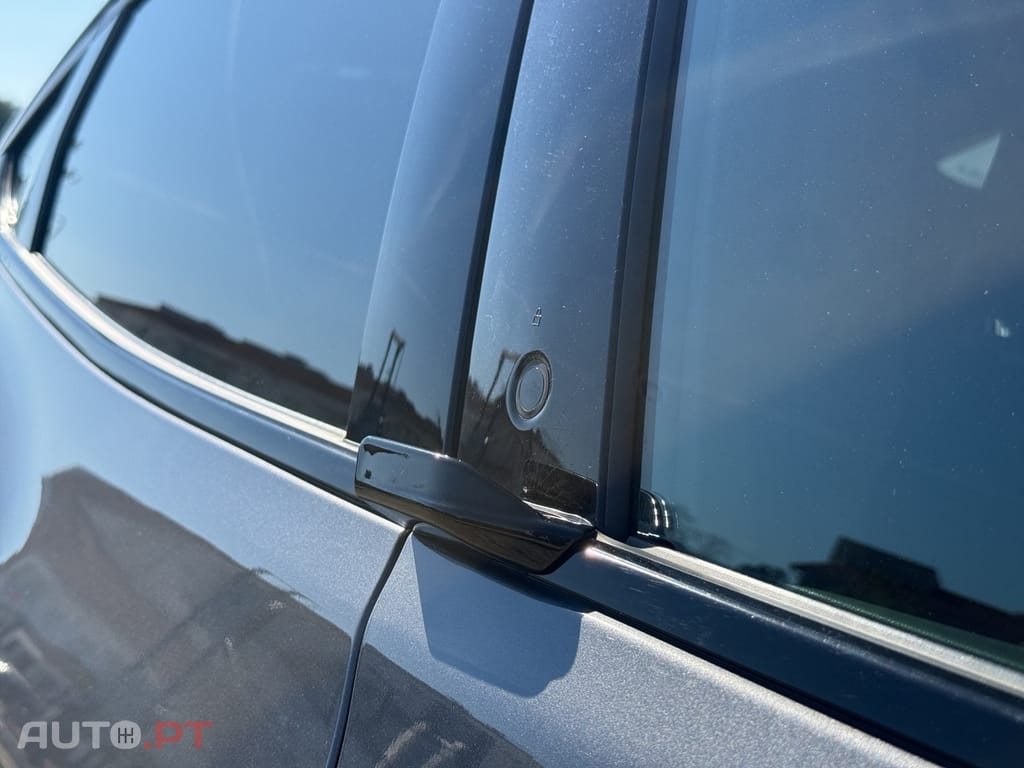 Ford Mustang Mach-E AWD PREMIUM