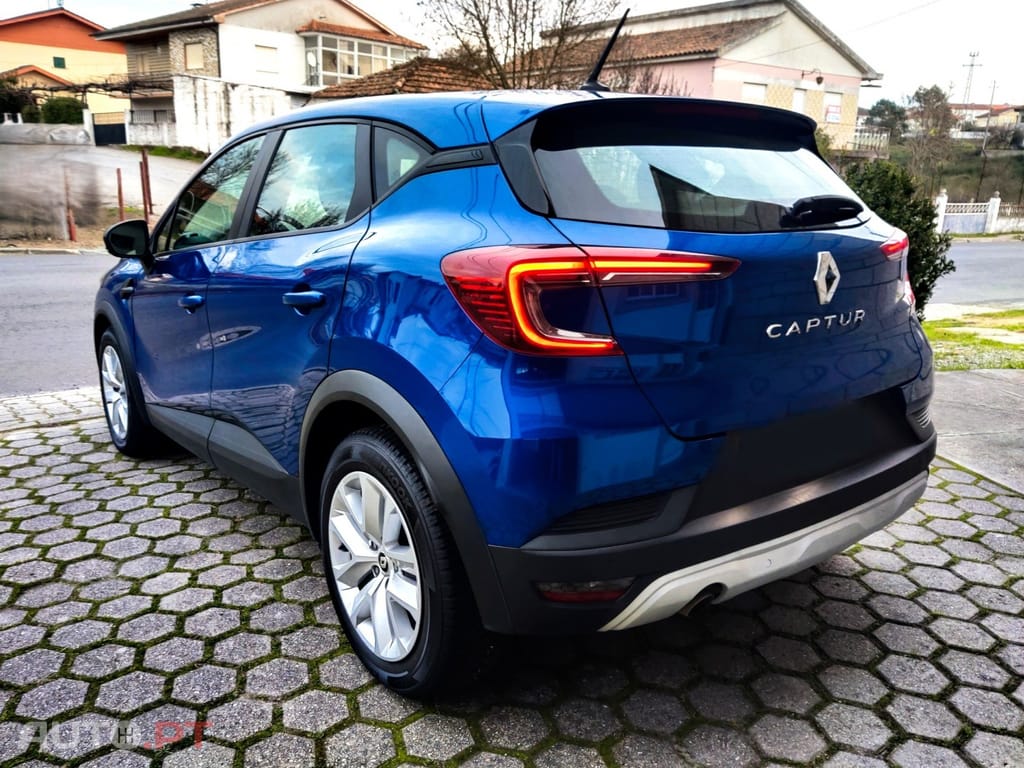 Renault Captur TCe 100 BUSINESS EDITION