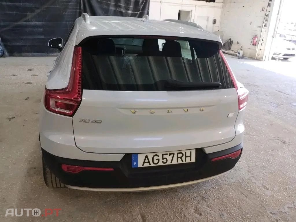 Volvo XC40 1.5 T5 PHEV Inscription Expression