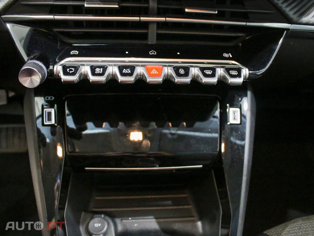 Peugeot 208 1.2 Hybrid Allure e-DCS6