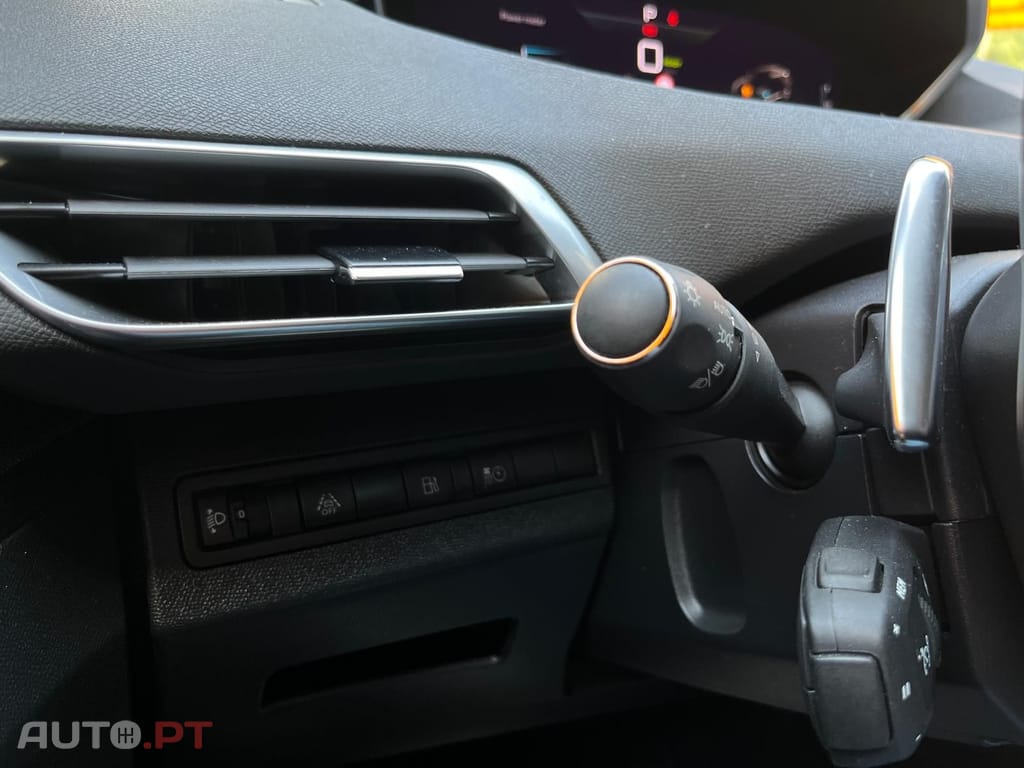Peugeot 3008 I.V.A DEDUTÍVEL 1.6 ALLURE PACK HYBRID