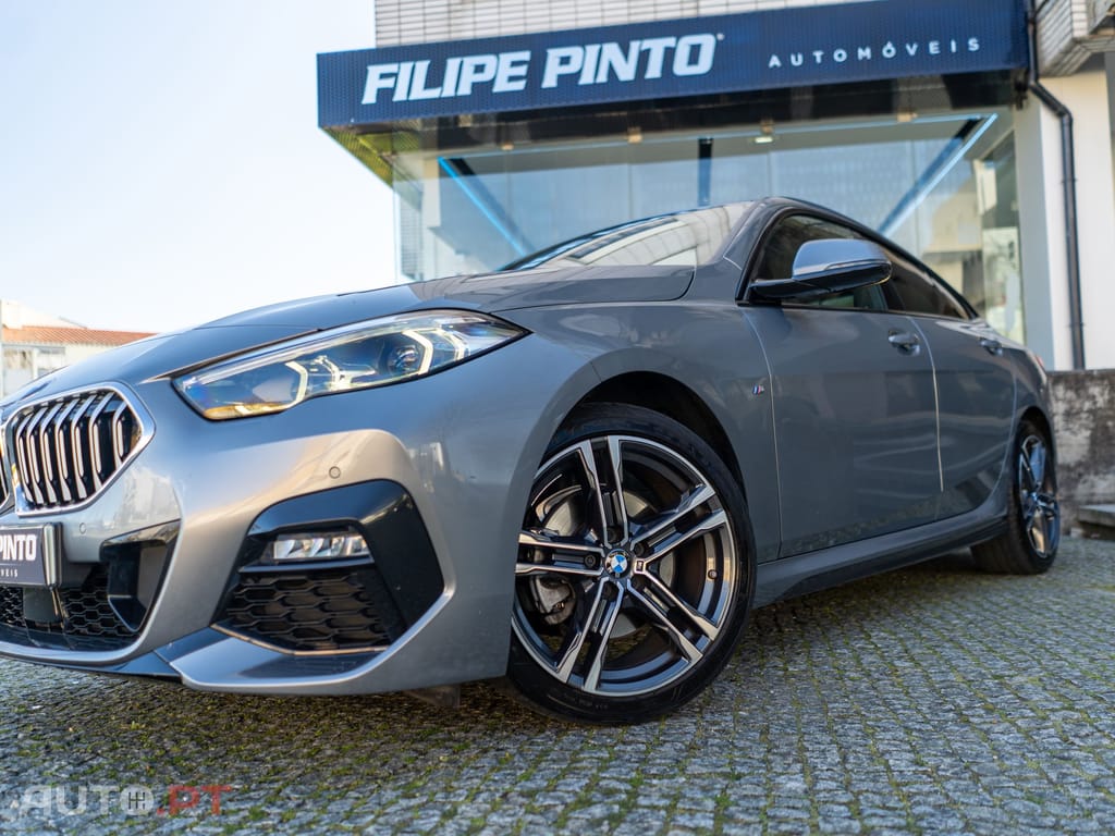 BMW 216 d Pack Desportivo M