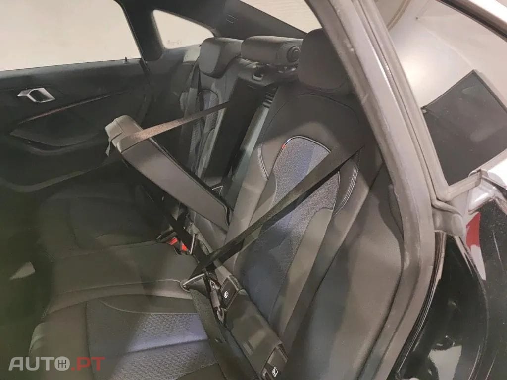 BMW 216 d Corporate Edition