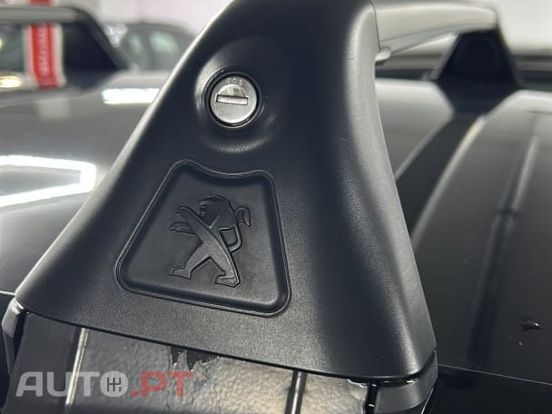 Peugeot 3008 1.5 BlueHDi Allure EAT8