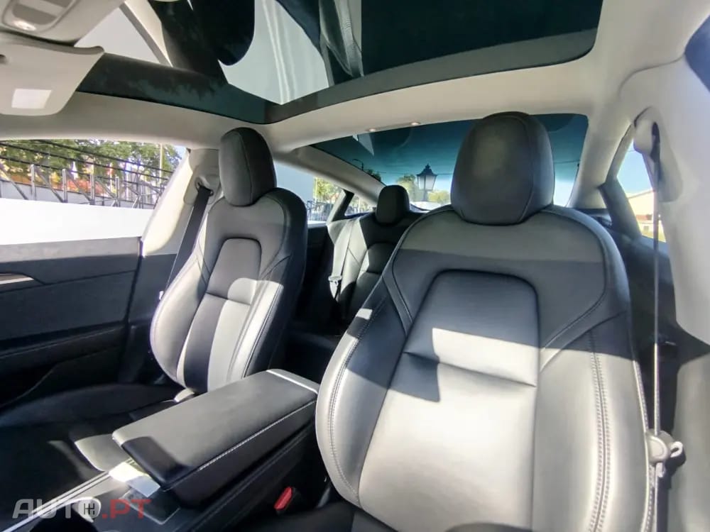 Tesla Model 3 Long Range Tração Traseira