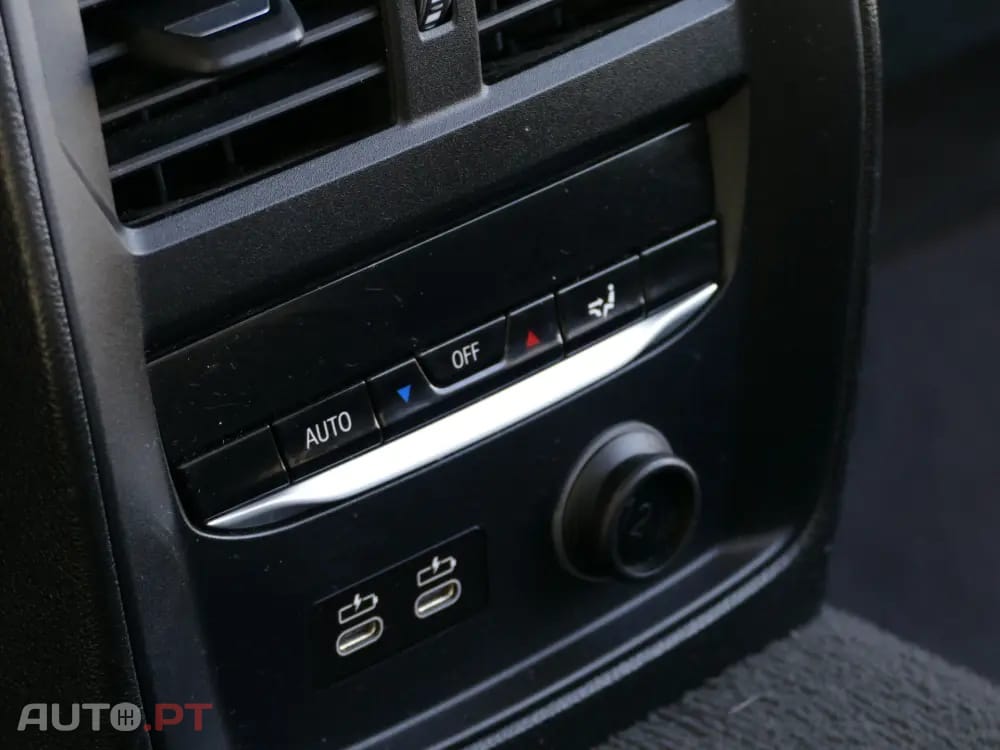 BMW 330 e iPerformance Advantage
