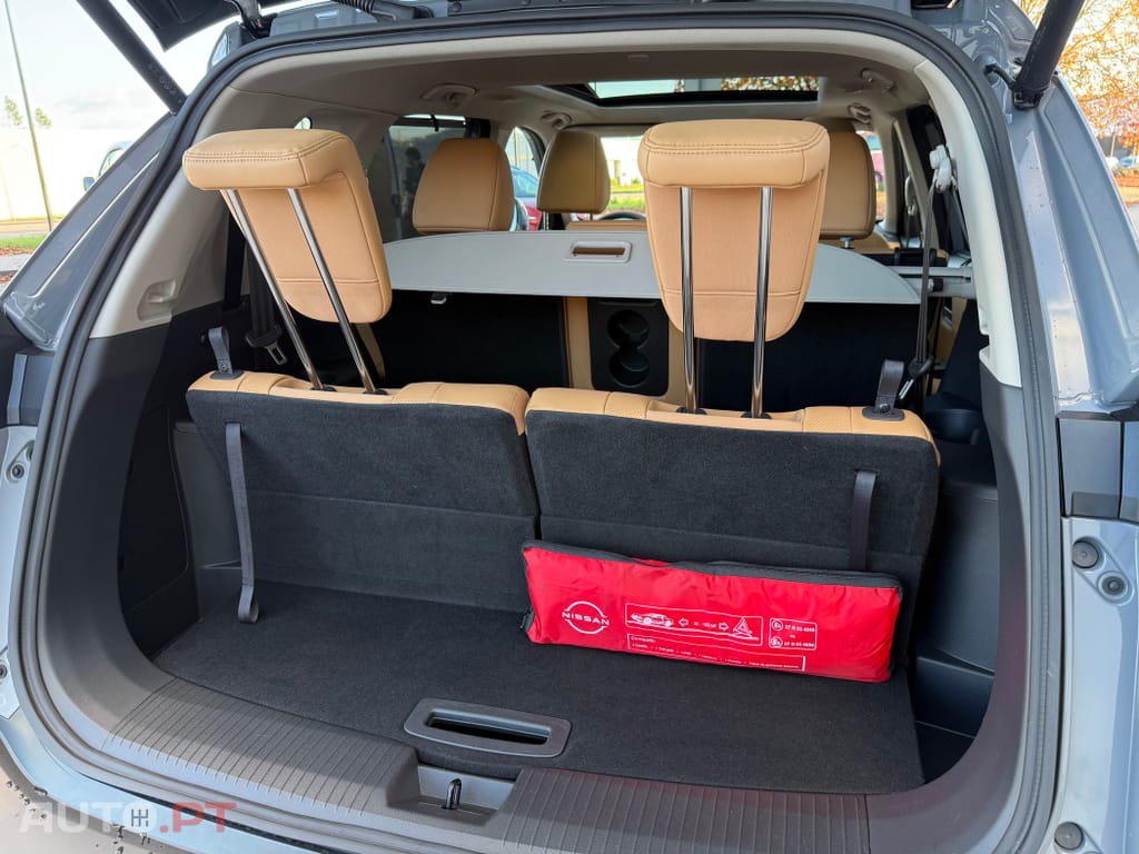 Nissan X-Trail 1.5 e-Power Tekna+ 7L e-4force