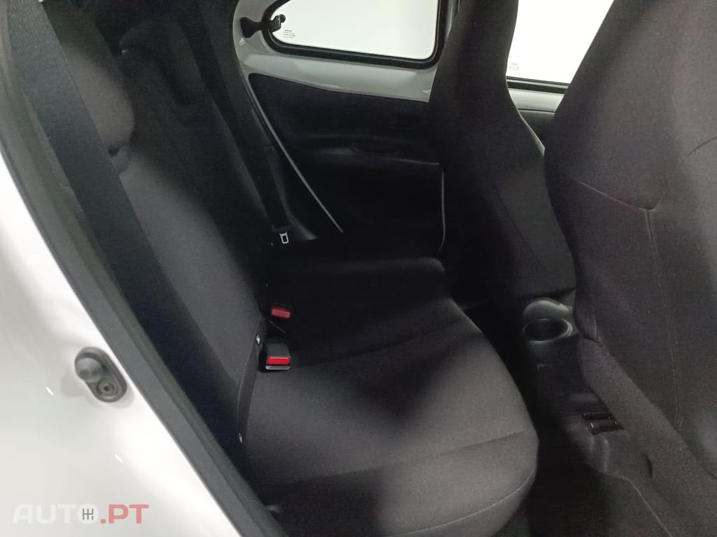 Toyota Aygo X 1.0 Play