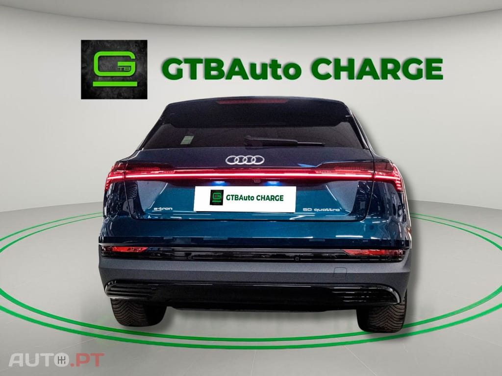 Audi E-Tron I.V.A DEDUTÍVEL 50 Q MATRIX
