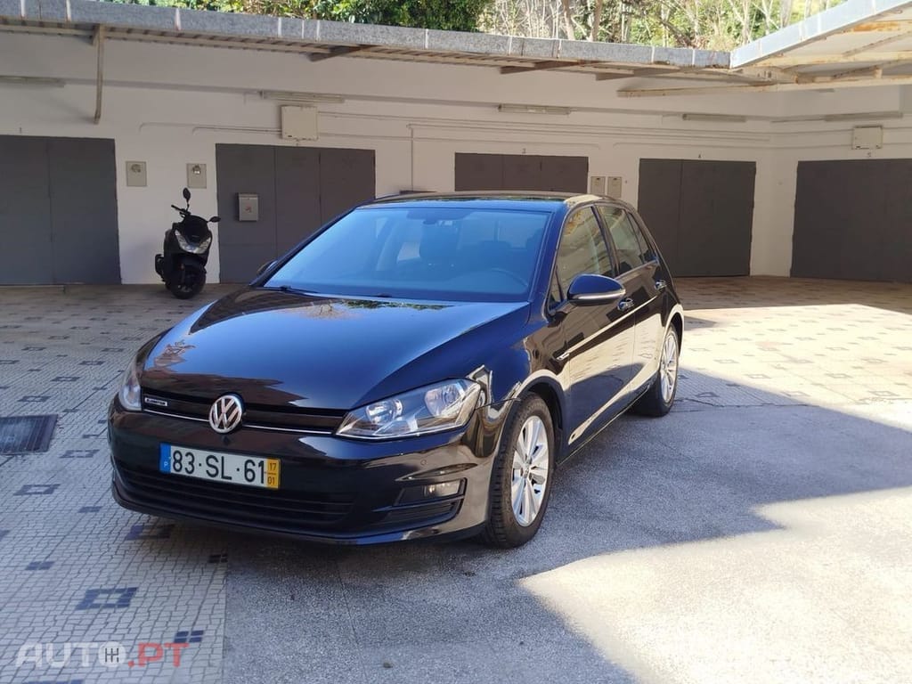 Volkswagen Golf 1.0 TSI Confortline