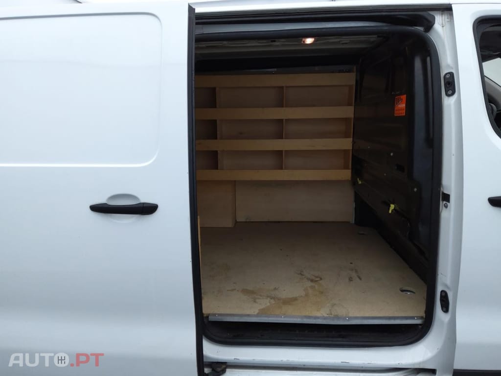 Citroen Jumpy 2.0 BlueHDi XL Drive EAT8