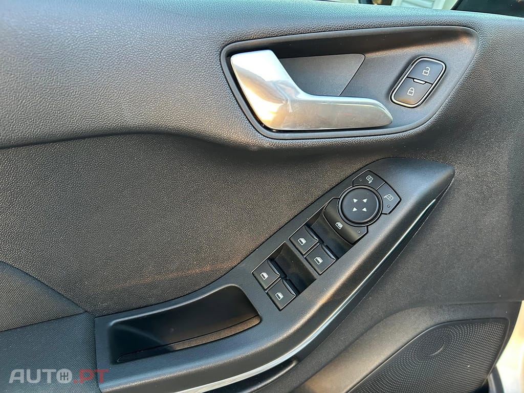 Ford Fiesta 1.0 EcoBoost ST-Line X