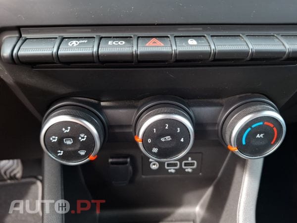 Renault Clio TCe 100 Bi-Fuel Limited