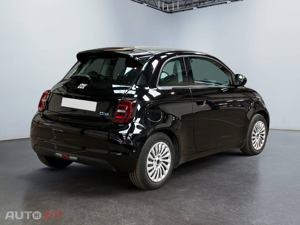 Fiat 500e 42 kWh