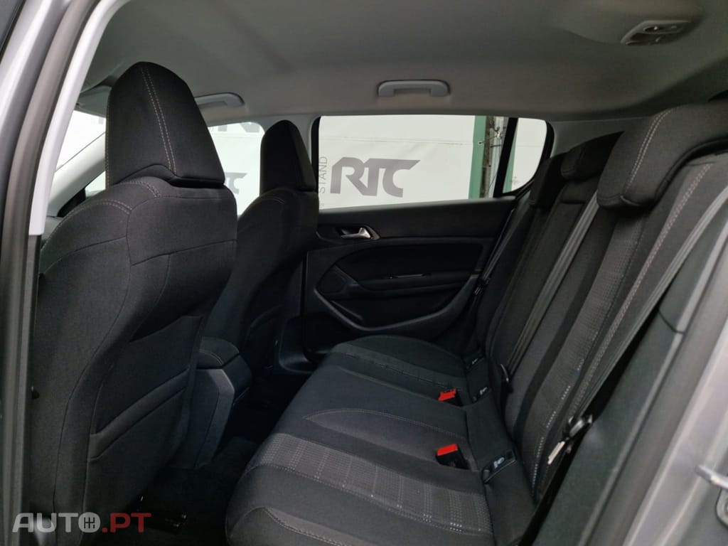Peugeot 308 1.2 PureTech Allure J18