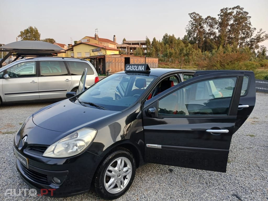 Renault Clio 1.2 16v Rip Curl