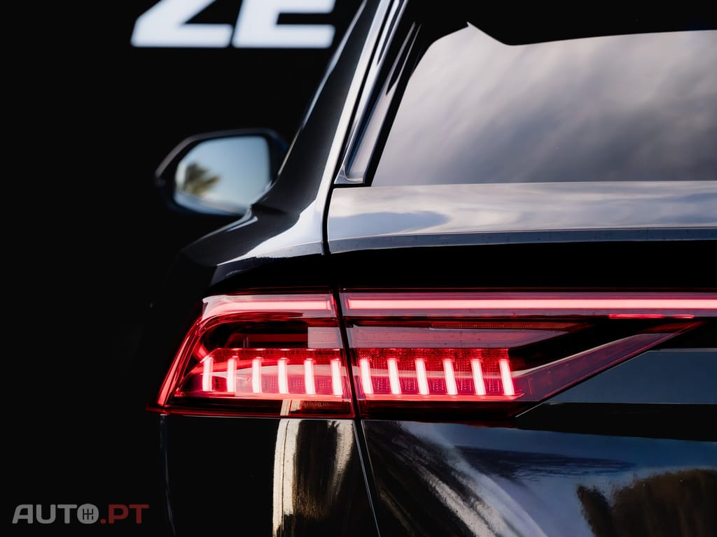 Audi Q8 3.0 TDI 50 quattro Tiptronic