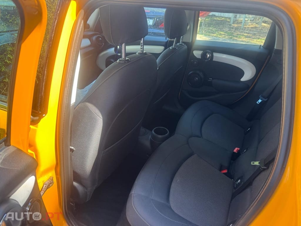 MINI Cooper Cooper