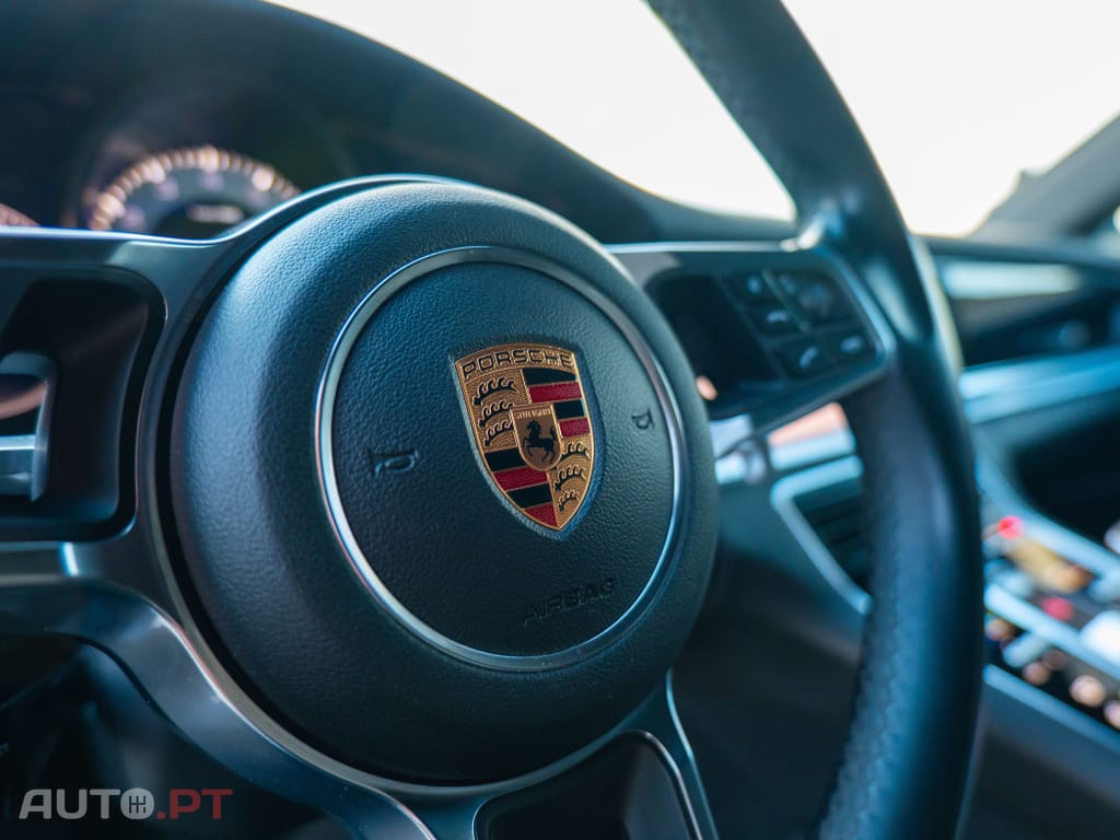 Porsche Panamera 4 Executive