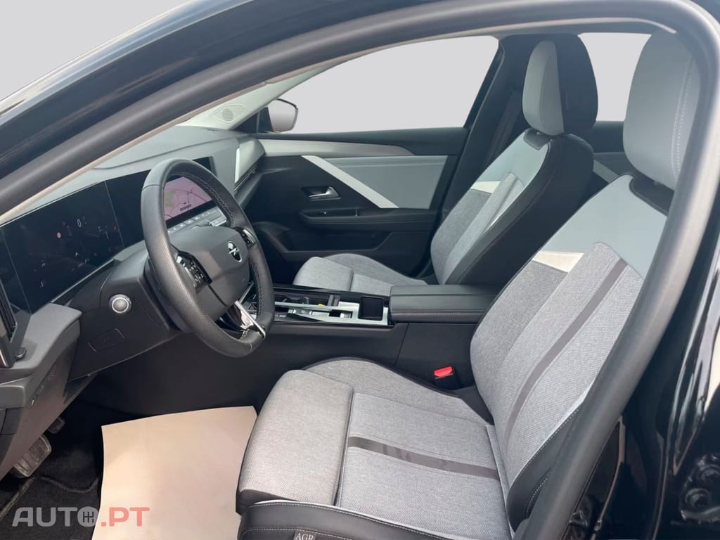 Opel Astra Sports Tourer 1.5 D Elegance 