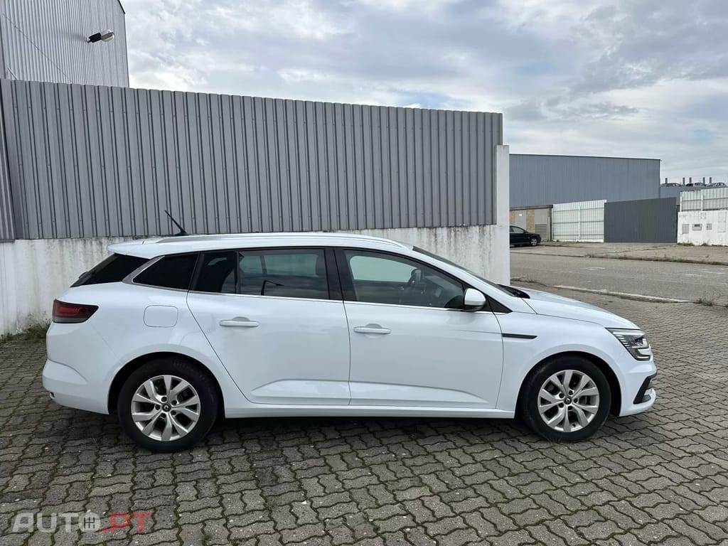 Renault Mégane Sport Tourer 1.5 Blue dCi Intens