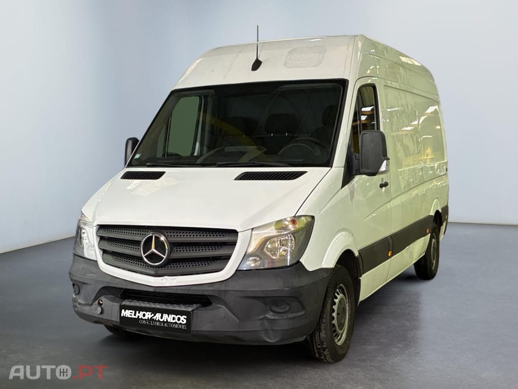 Mercedes-Benz Sprinter 211 CDi 37S 3.0T Tronic Plus