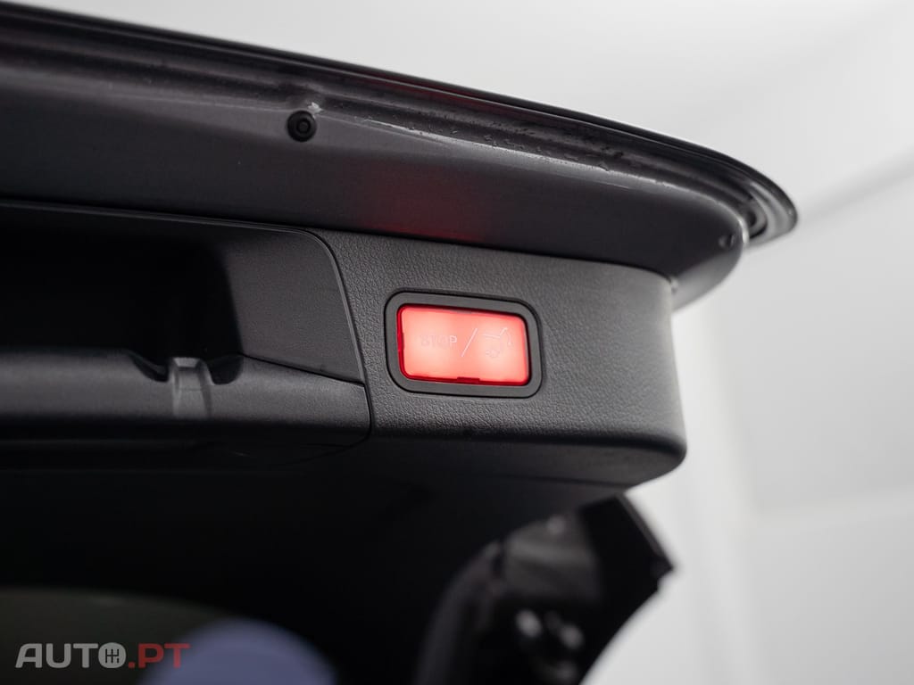 Mercedes-Benz B 250 e Style Plus