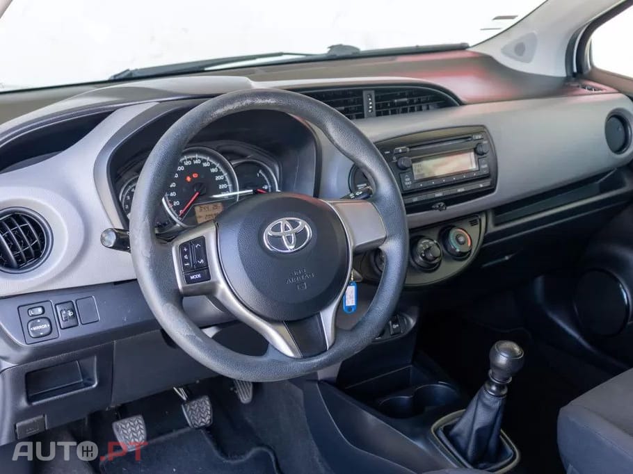 Toyota Yaris  Van 1.4 D-4D C/IVA