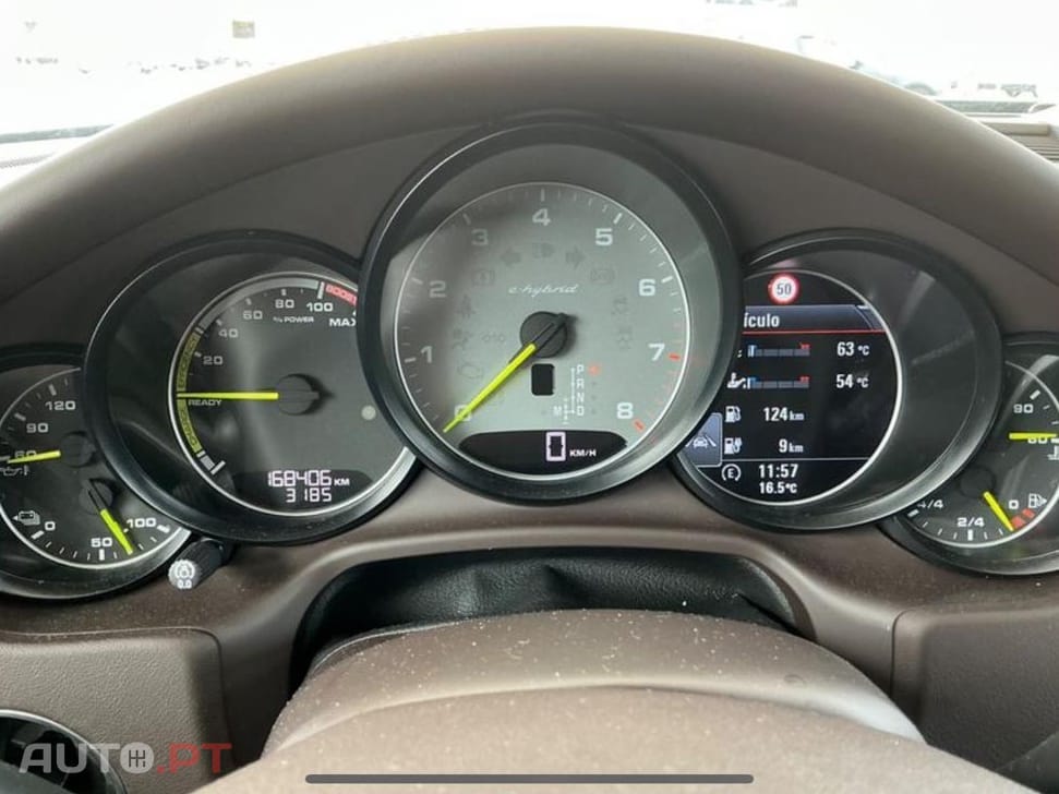 Porsche Panamera S E-Hybrid