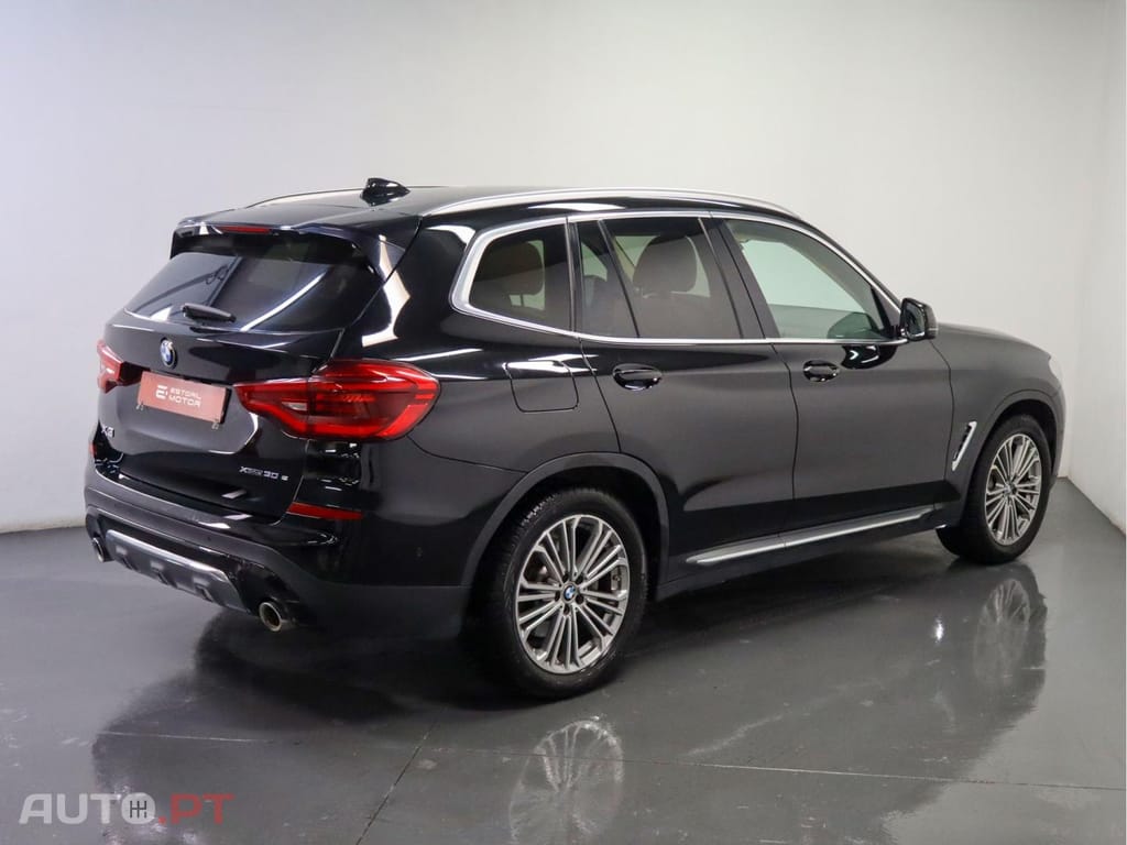 BMW X3 xDrive30e Auto