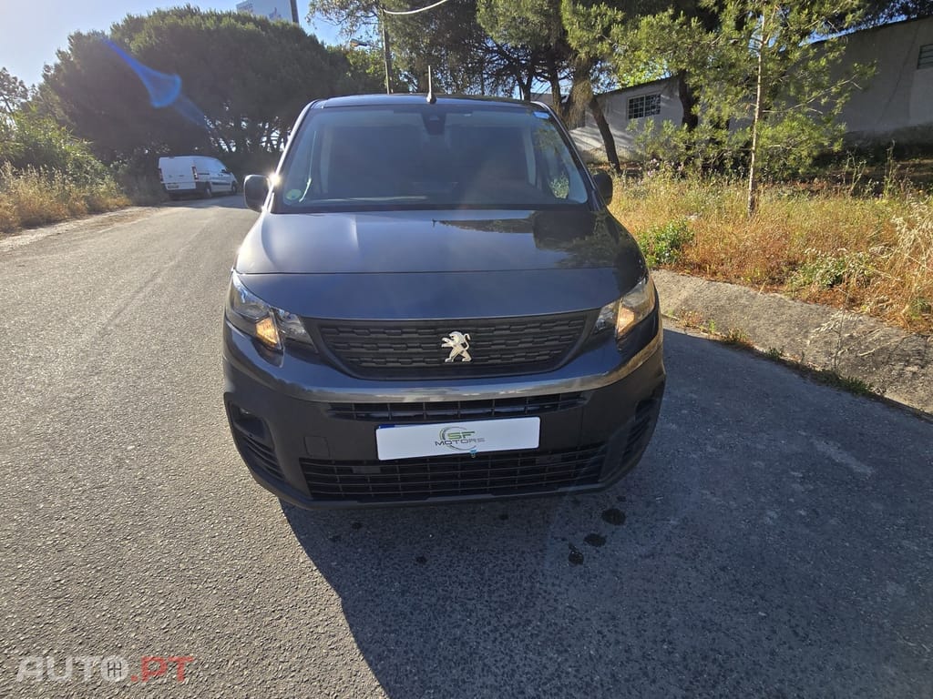 Peugeot Partner 1.5 BlueHDi Asphalt Standard EAT8