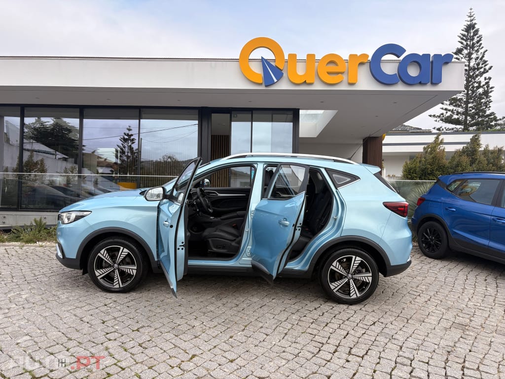 MG ZS EV 44.5 kWh Luxury