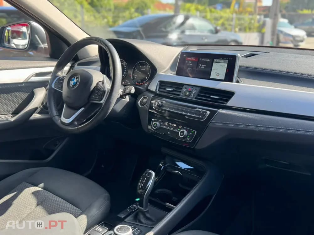 BMW X2 18 d sDrive Auto