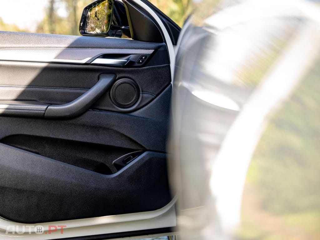 BMW X2 18 d xDrive Auto Pack M