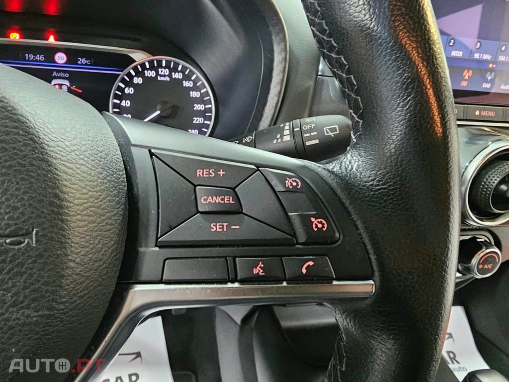 Nissan Juke 1.6 Hybrid N-Connecta