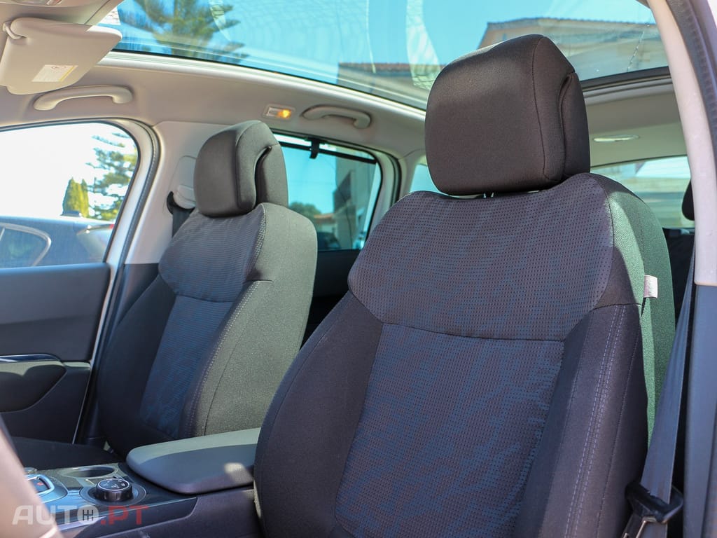 Peugeot 3008 1.6 HDi Premium